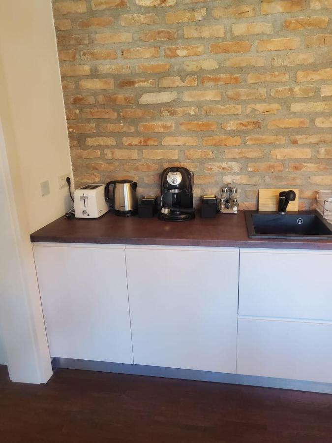 Casa Larisa - Wolves Apartment سِنايا المظهر الخارجي الصورة
